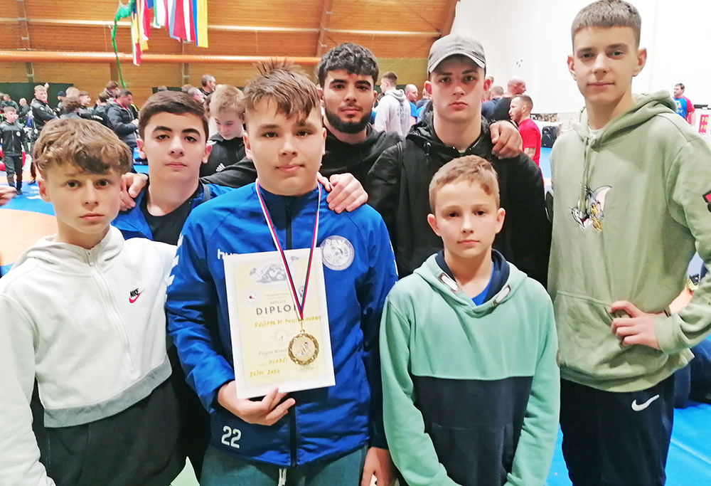 Torgelower Ringer gewinnt Gold in Prag