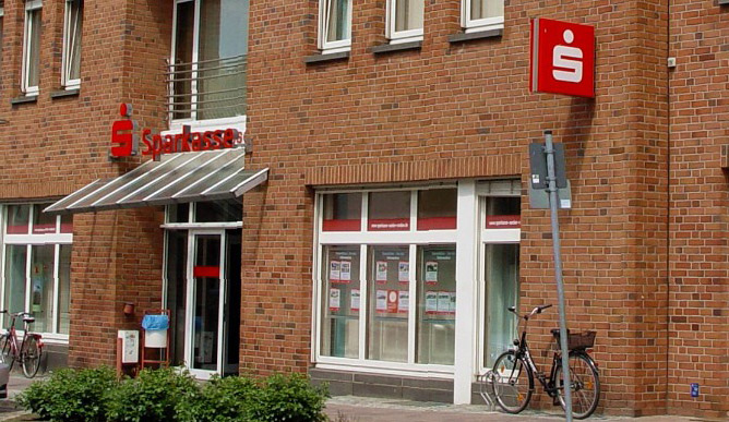 Geldautomat in Strasburg gesprengt: Polizei sucht Zeugen