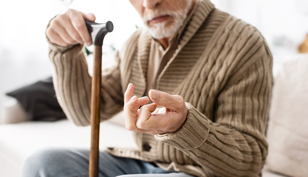 Steifigkeit, Schmerzen, Zittern – Ist es vielleicht Parkinson?
