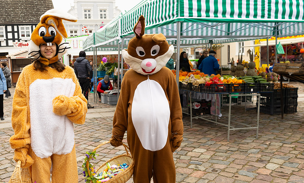 Markttreiben und Ostershopping am 30. März im Seebad Ueckermünde